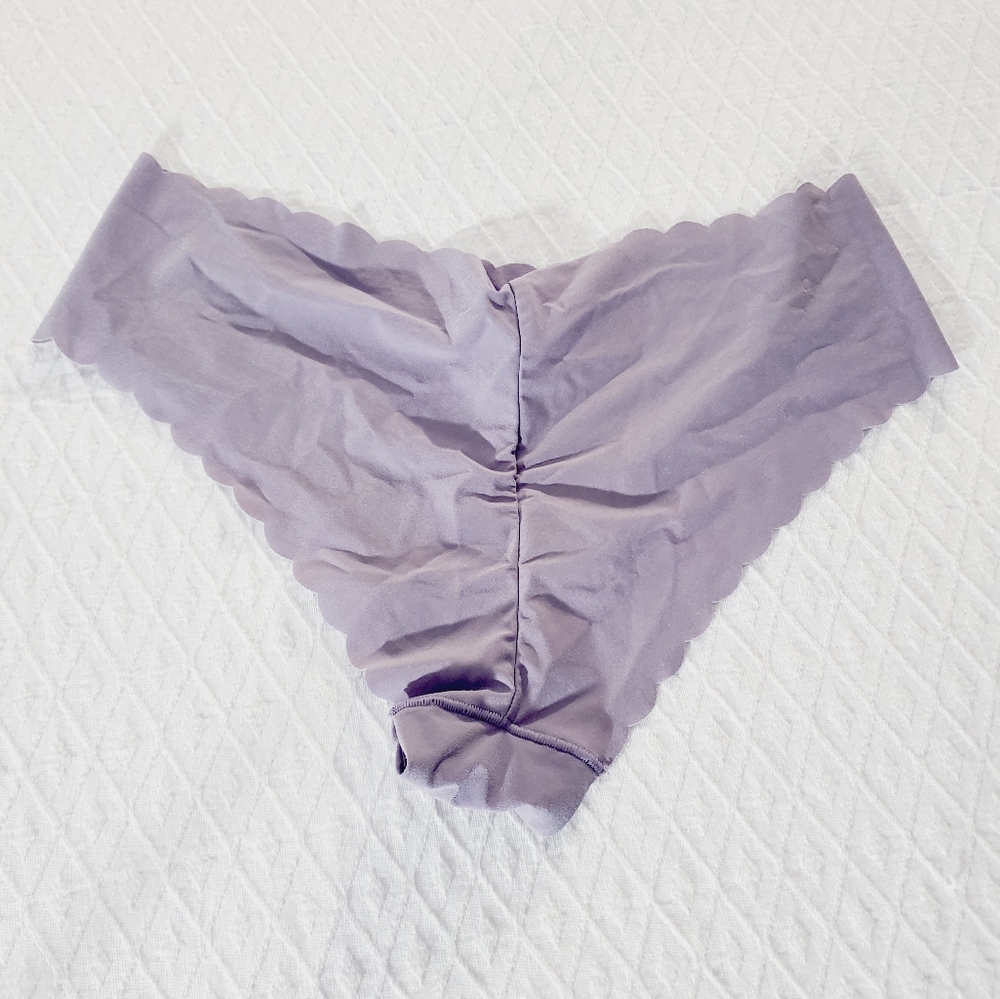 SOLD-VICTORIA'S SECRET Pastel Periwinkle Cheeky Bikini Scalloped Panties- Size M